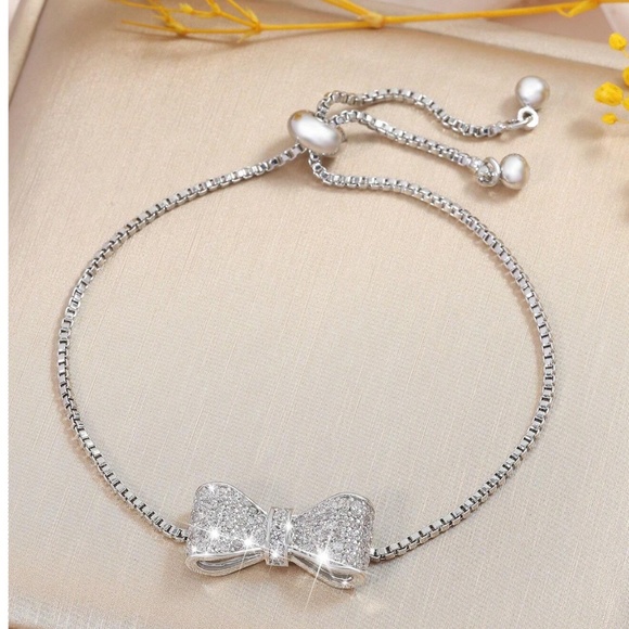 Luxe Cubic Zirconia Bow Pull Adjustable Bracelet - Picture 6 of 6